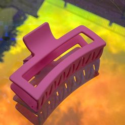 Thirteen Crosby Accessories Oversized Boxy Hair Claw Pink