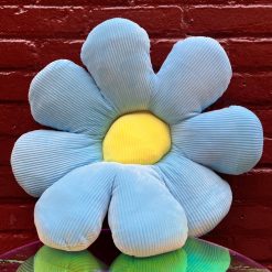 Thirteen Crosby Miscellaneous Flower Pillow (Medium)